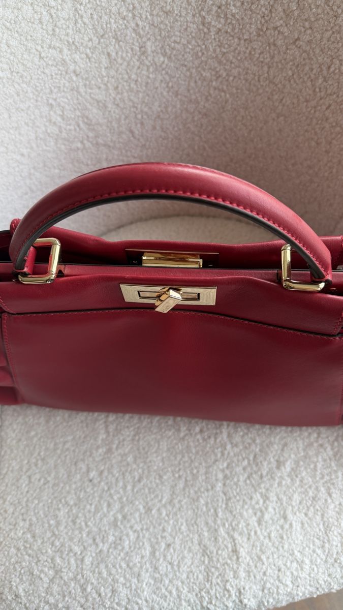 Fendi Sacs femmes: Fendi Tasche rot – D'occasion à Erlenbach ZH par jol_9m85 2