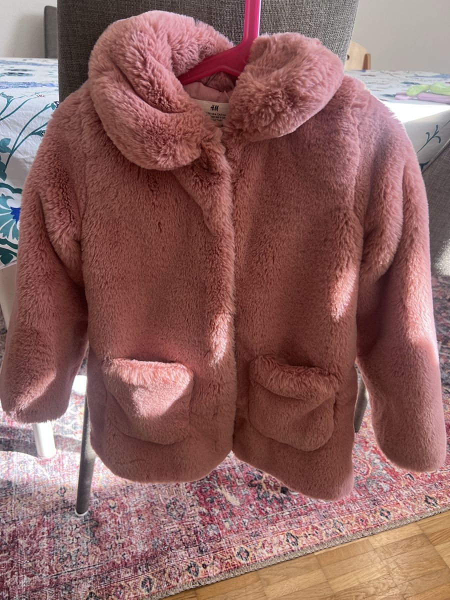 H&M Jacken & Mäntel: H&M Mädchen Übergangs Jacke, Rosa Fell, Grösse 116 Top! – Gebraucht aus Schlieren von SB_LO