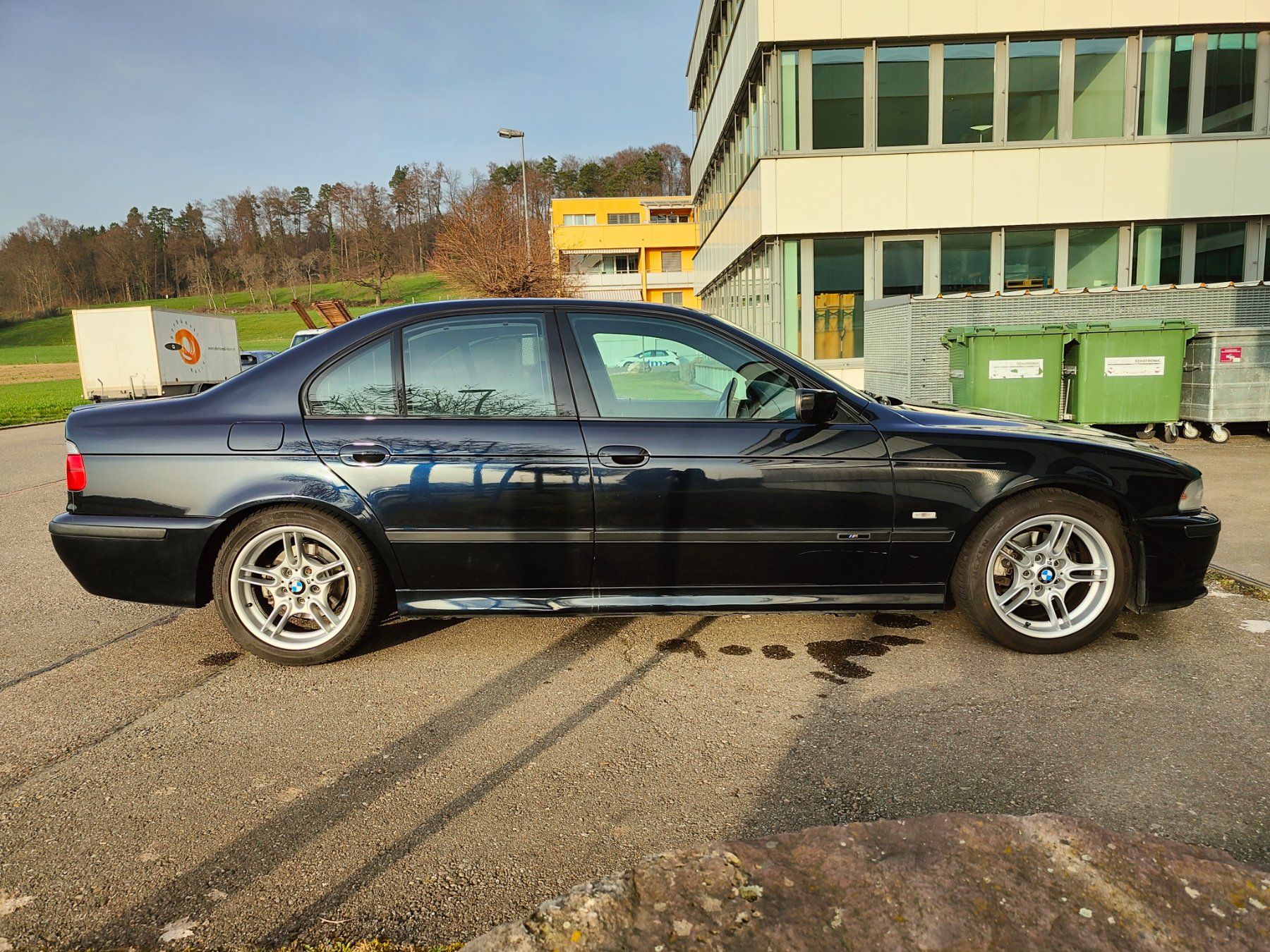 BMW Autos: BMW 5er E39 528i Individual – D'occasion à Dübendorf par rcon 4