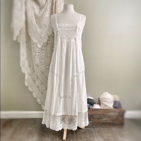Boho luxus kleid marke Spell & Gipsy Gr L ungetragen creme
