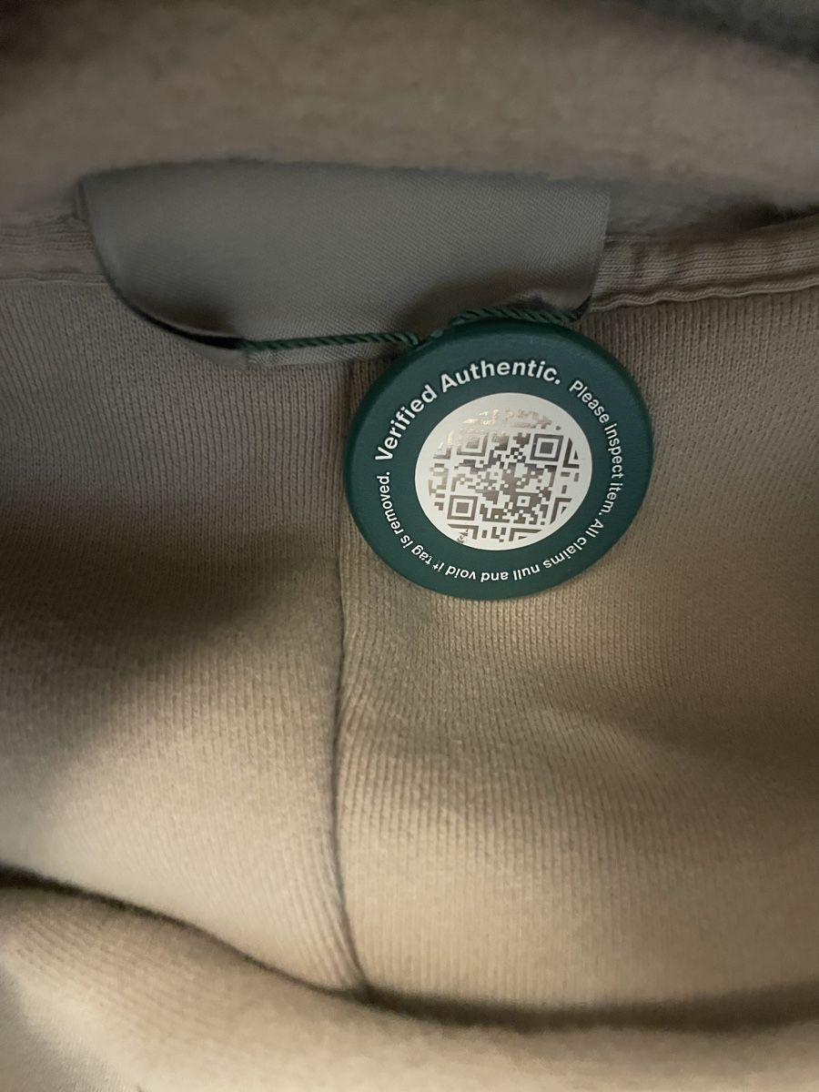 Pullover & Sweatshirts: Essentials Fear of God Pullover – Neu (gemäss Beschreibung) aus Adliswil von mei_f5ps 1