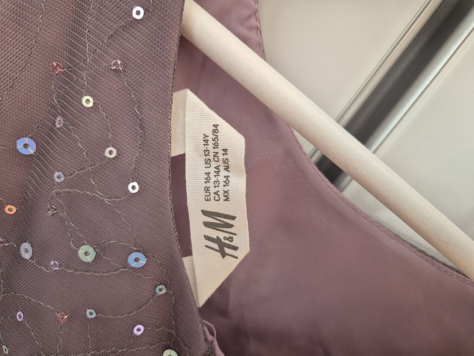 H&M Vestiti & Gonne: Paillettenkleid – Nuovo (secondo la descrizione) da Grabs venduto da Secondhand_clothes 4