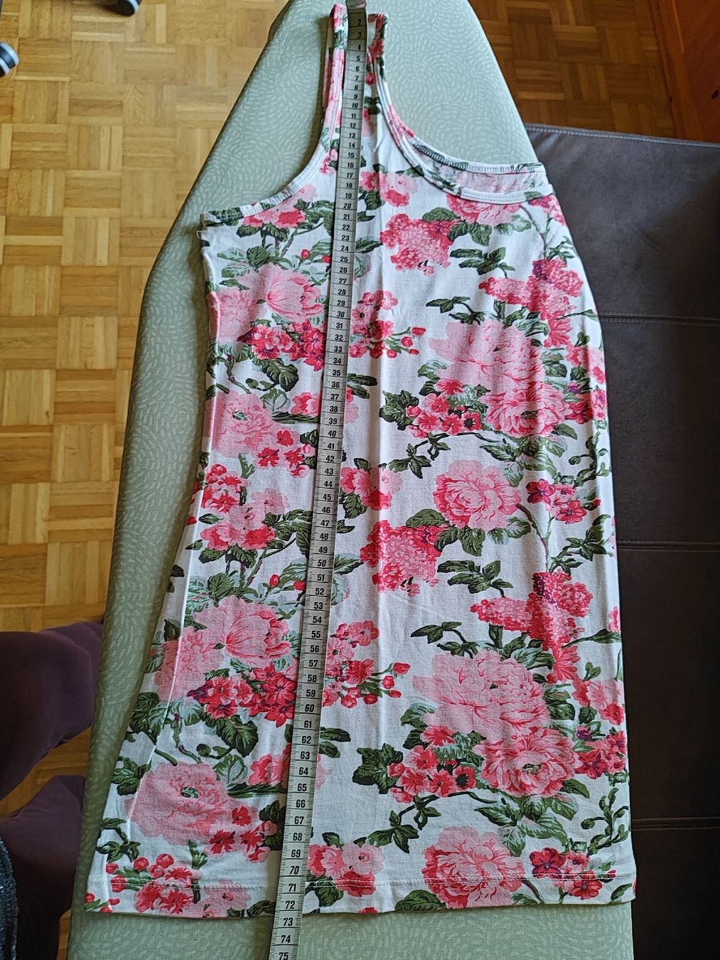 Top: Top, Blumemmuster, Versand in Brief – Usato da Madiswil venduto da marmotte63 3
