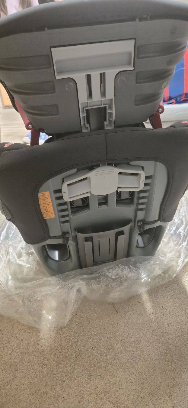 Britax Römer Auto-Kindersitze: Kindersitz – Gebraucht aus Bülach von YSF90 3