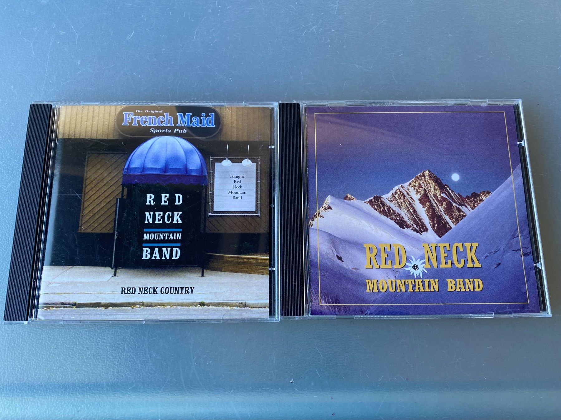 CD: Red Neck Mountain Band 2 CD‘s – Usato da Oberried Brienz venduto da Chyara