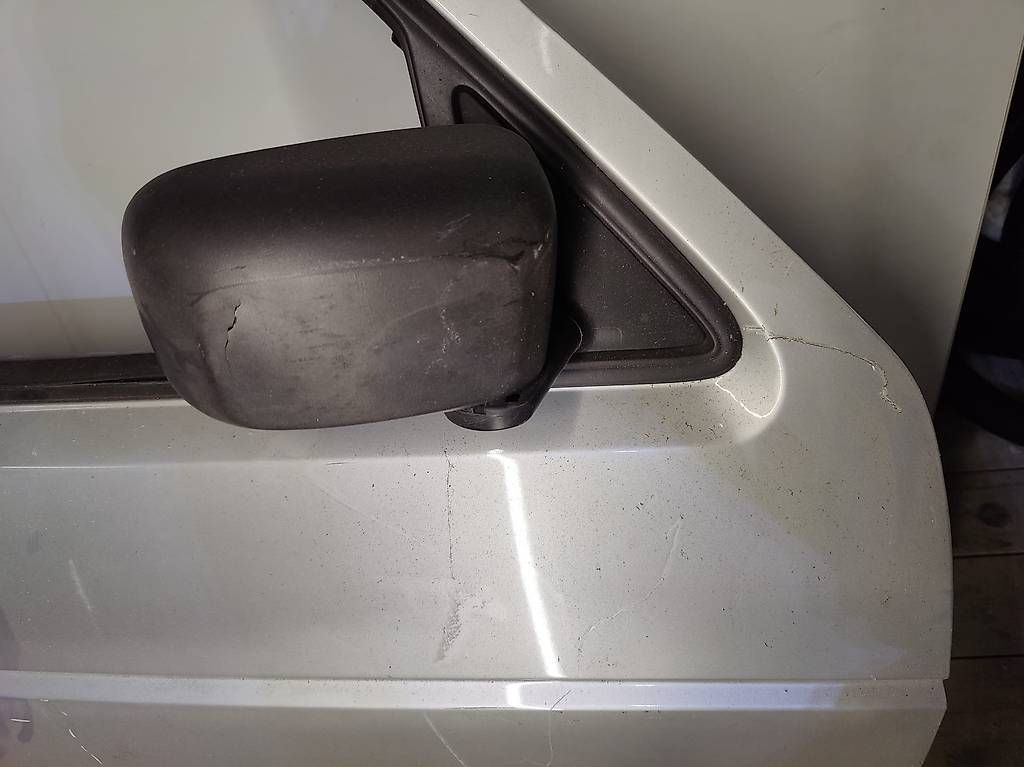 Tutti pezzi di ricambio auto: Golf 2 Türe – Usato da Altdorf UR venduto da Gufler6460 3