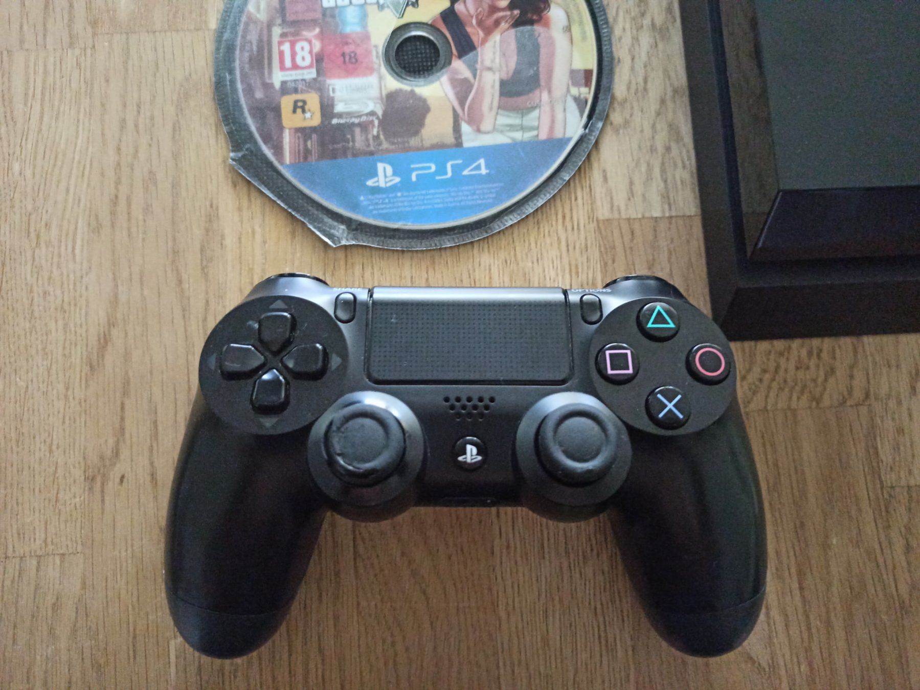 Sony Consoles: Sony - PlayStation 4 - PS4 FAT / Controller / usw. – D'occasion à Oberweningen par mar_87mx 6