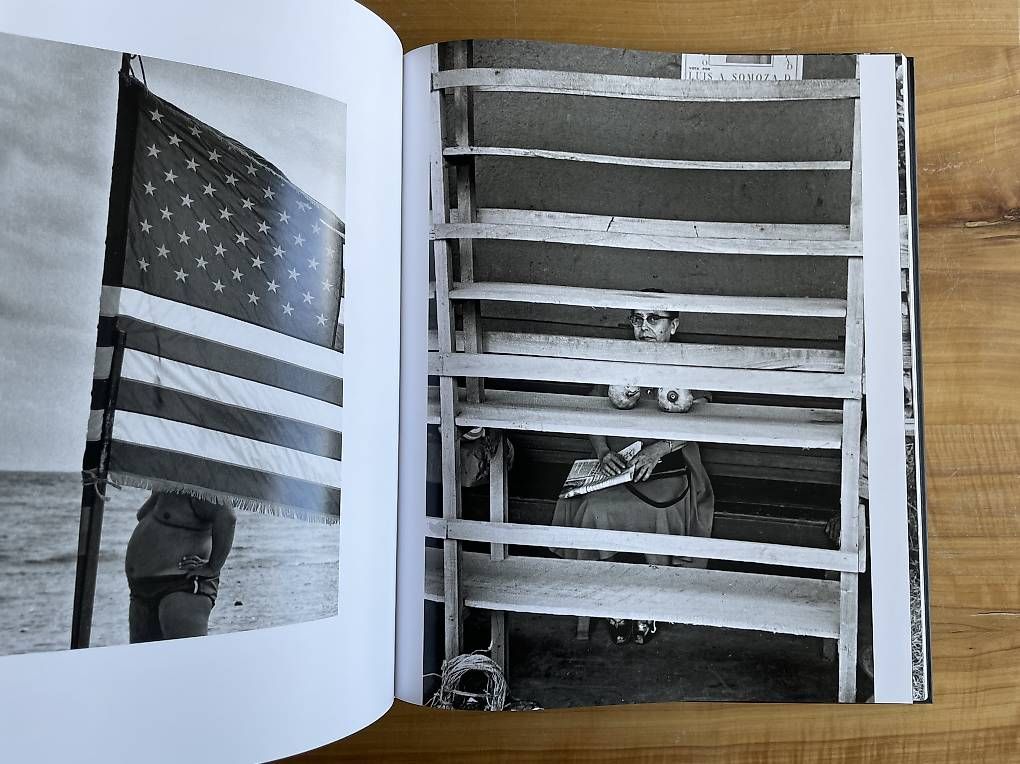 Livres: Elliott Erwitt Last Laughs – D'occasion à Luzern par Hempster 1