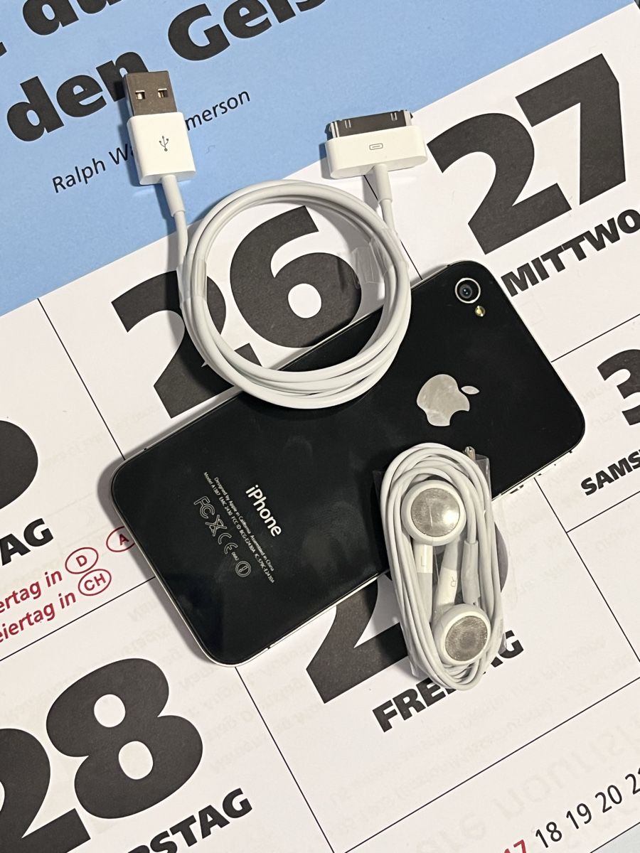 Apple Handys / Smartphones: Iphone 4s – Defekt aus Langenthal von Hyder_241 4