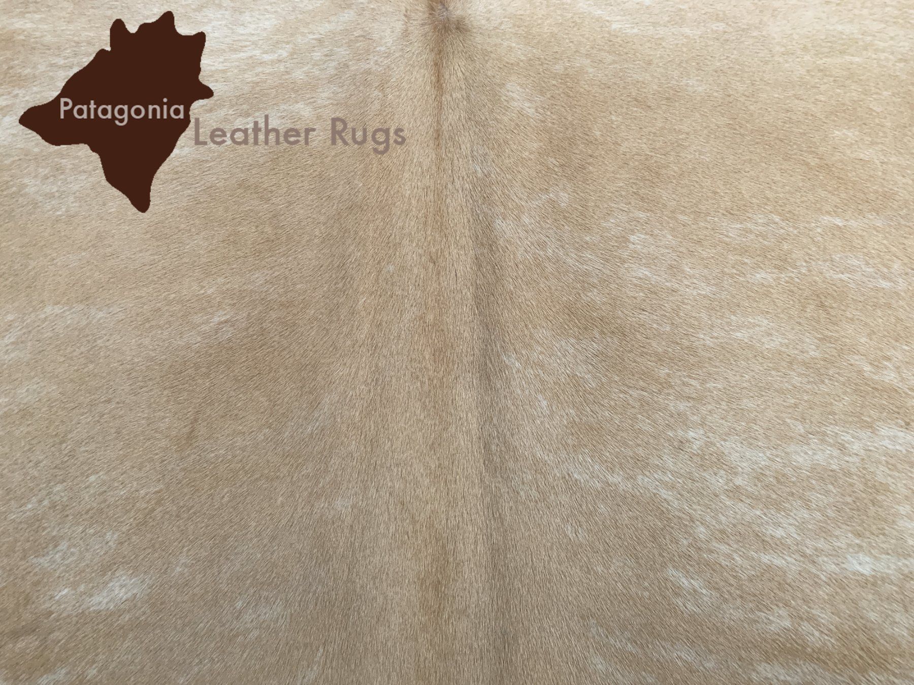 Tappeti: echtes Kuhfell Teppich Beige/White – Nuovo e nell'imballaggio originale da Arbedo venduto da patagonialeatherrugs 1