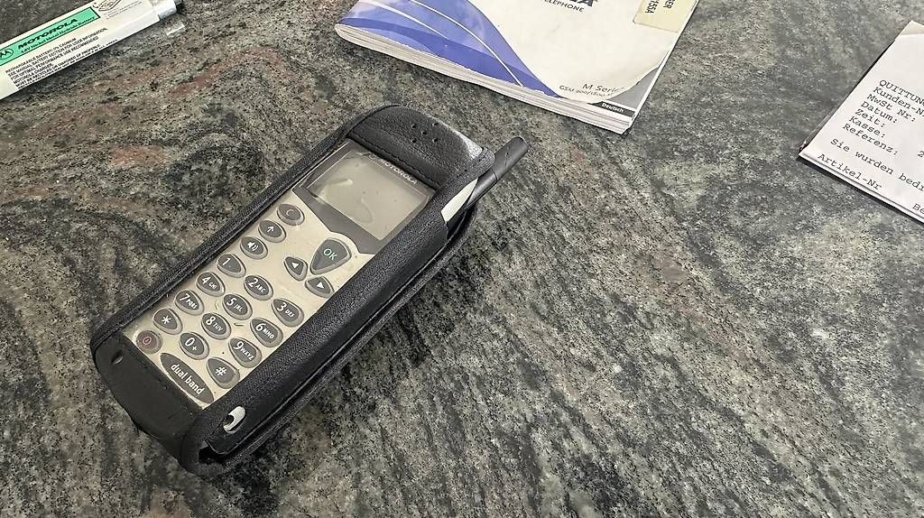 Motorola Telefoni: Motorola M3588 – Usato da Egg b. Zürich venduto da e34525i 2