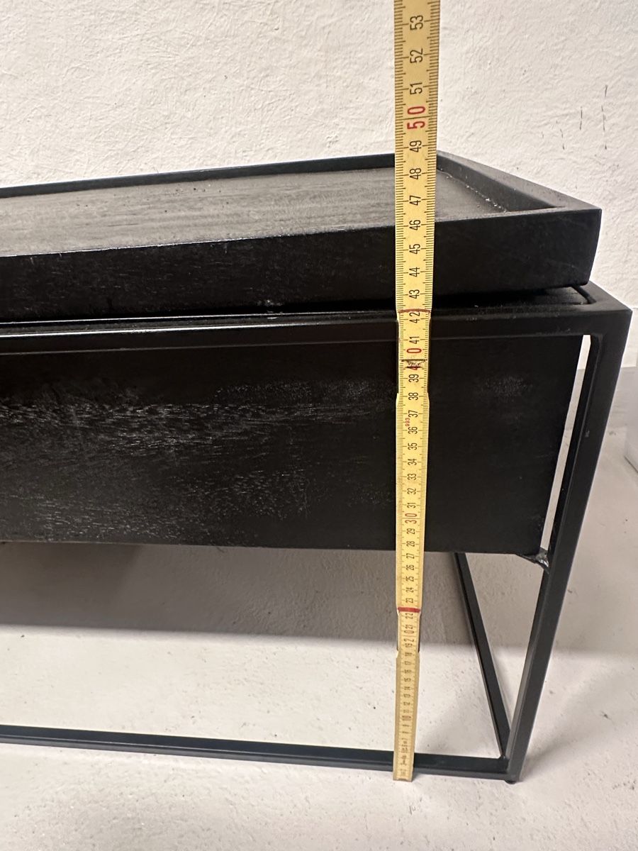 Tische: Schwarzer Couchtisch aus Metall zu verschenken/gratis – Gebraucht aus Zürich von anouk_8008 5
