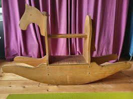 Schaukelpferd Holz