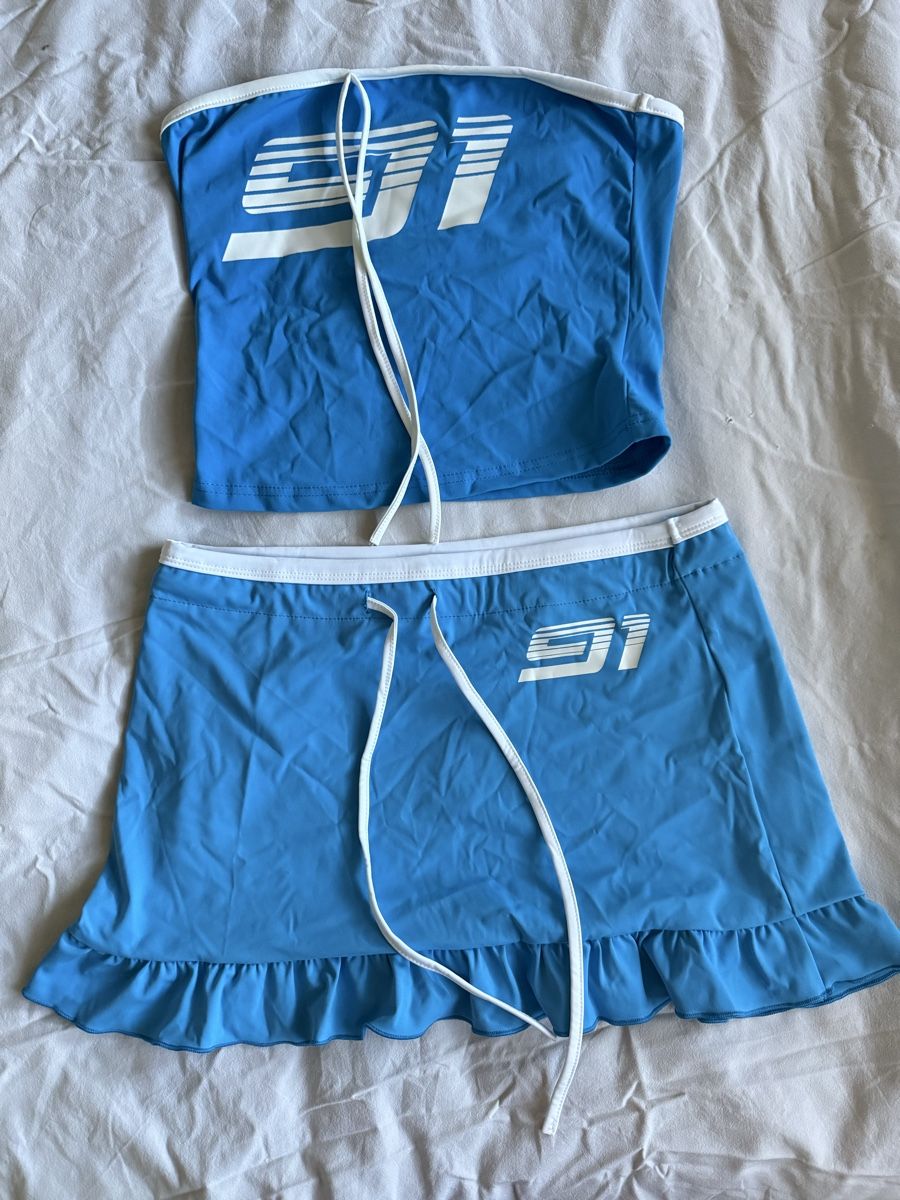 Shein Lotti di vestiti: Ensemble femme SHEIN – Nuovo (secondo la descrizione) da Biel/Bienne venduto da glaewynnshop 1