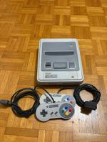 Super Nintendo SNES mit Games