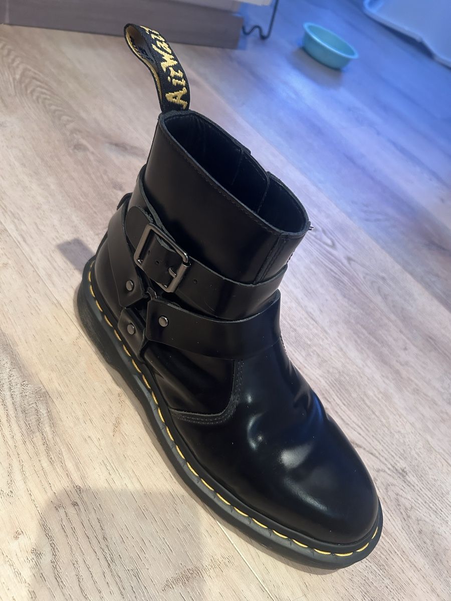 Dr. Martens Scarpe da uomo: Dr. Marten schwarz 39 neuwertig – Nuovo (secondo la descrizione) da Rorbas venduto da jekamima