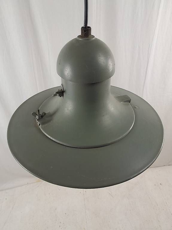 Lampen: Vintage Hängeleuchte Industrial Art grau anthrazit – Gebraucht aus Hittnau von v-v-onlineverkauf 1