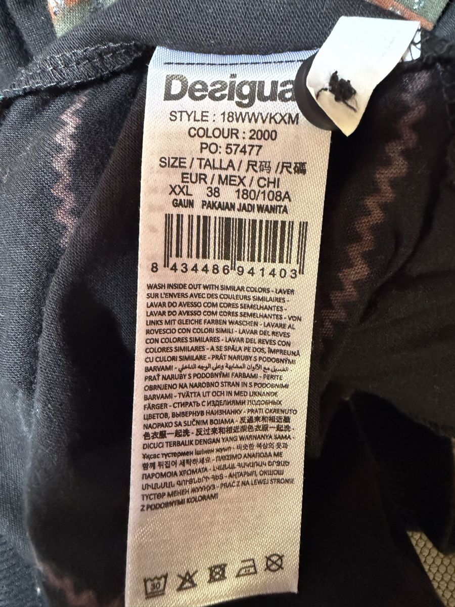 Robes: Robe-tunique Desigual – Neuf (Voir description) à Founex par Hyrienne 6