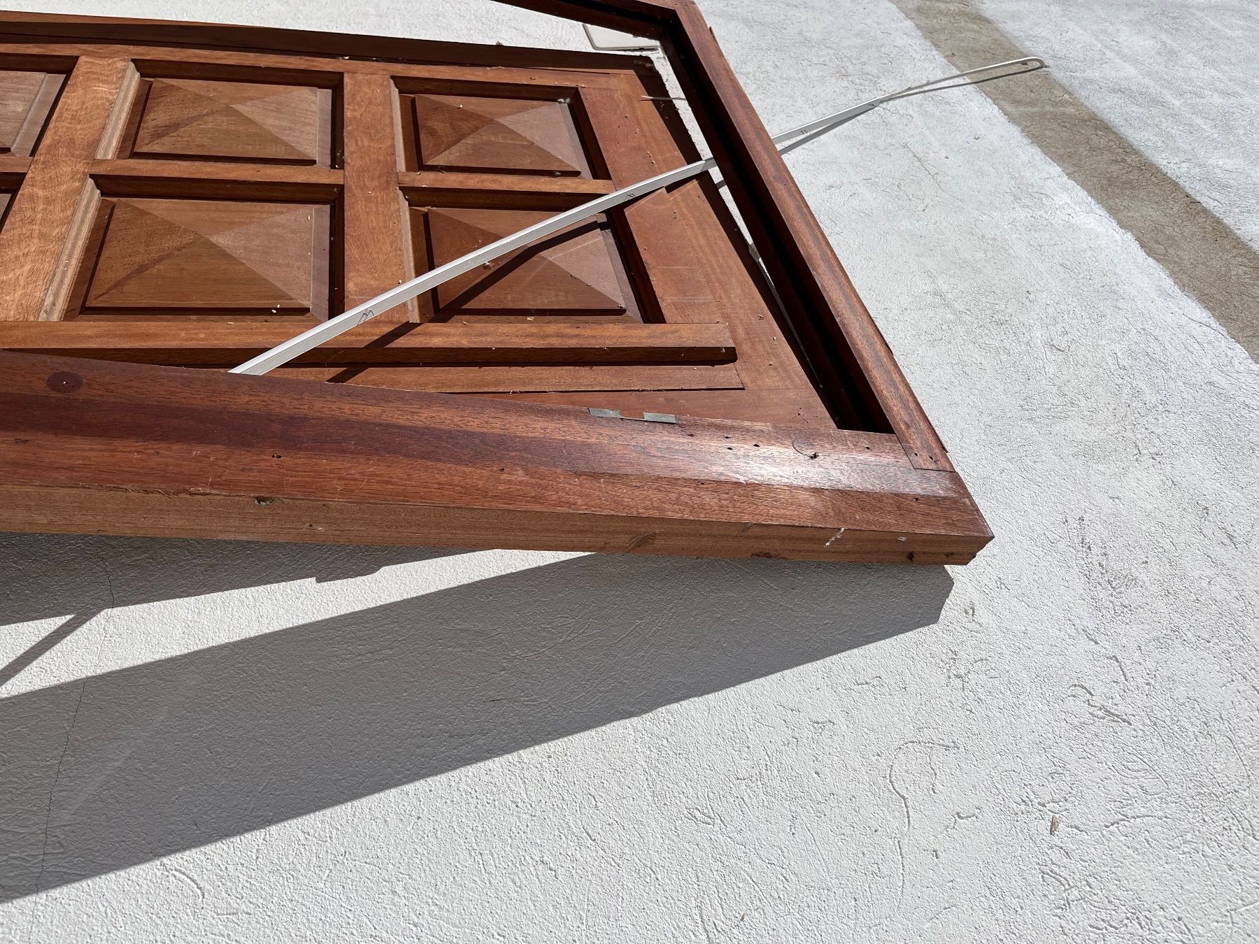 Articoli in legno: PORTE PALIERE bois plein – Usato da Colombier NE venduto da TRV9128 4