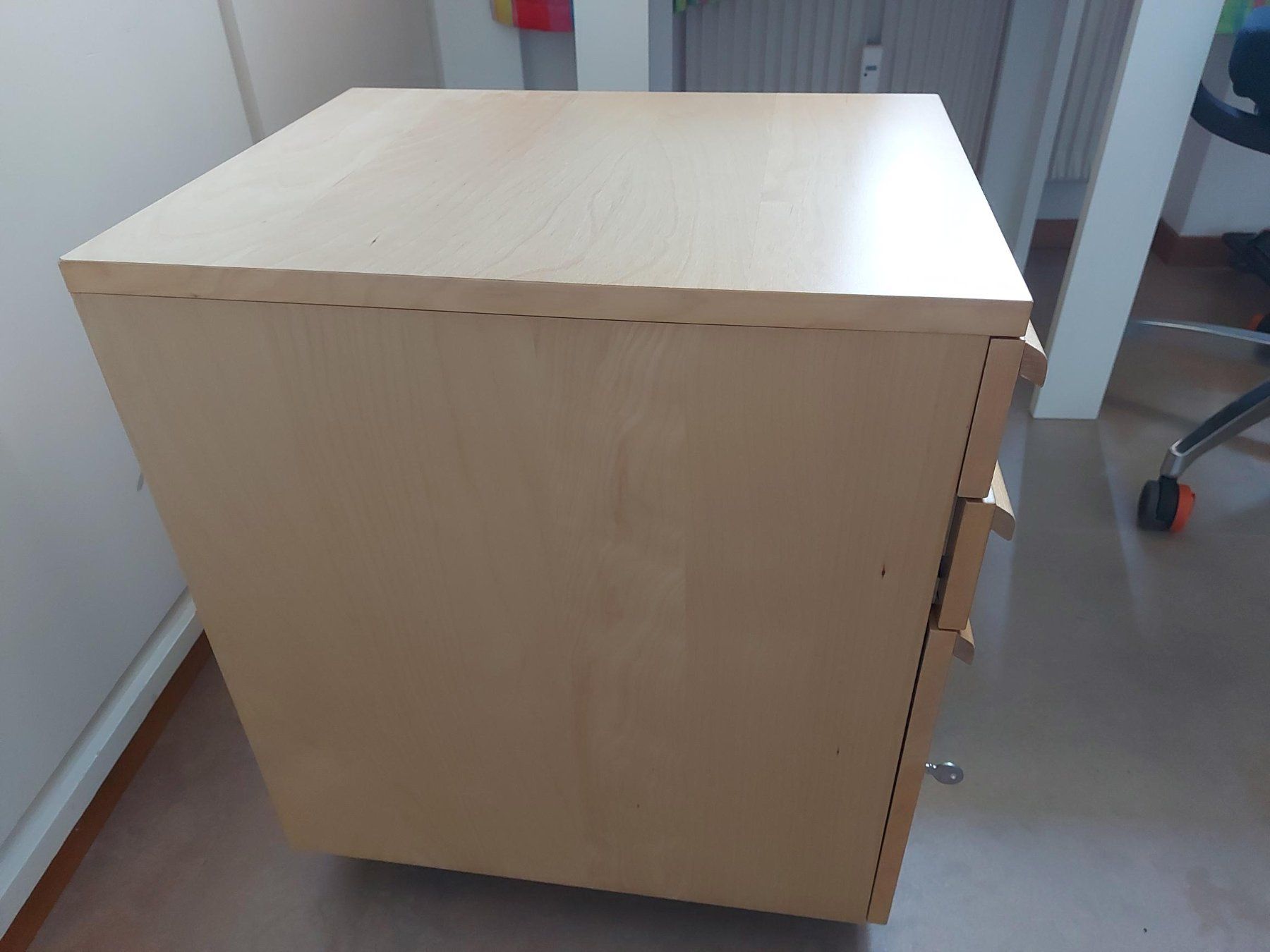 Ikea Banconi: Rollcontainer Buche, 2 Schubladen plus 1 Hängeregister – Usato da Buchs AG venduto da Sushikiller 4