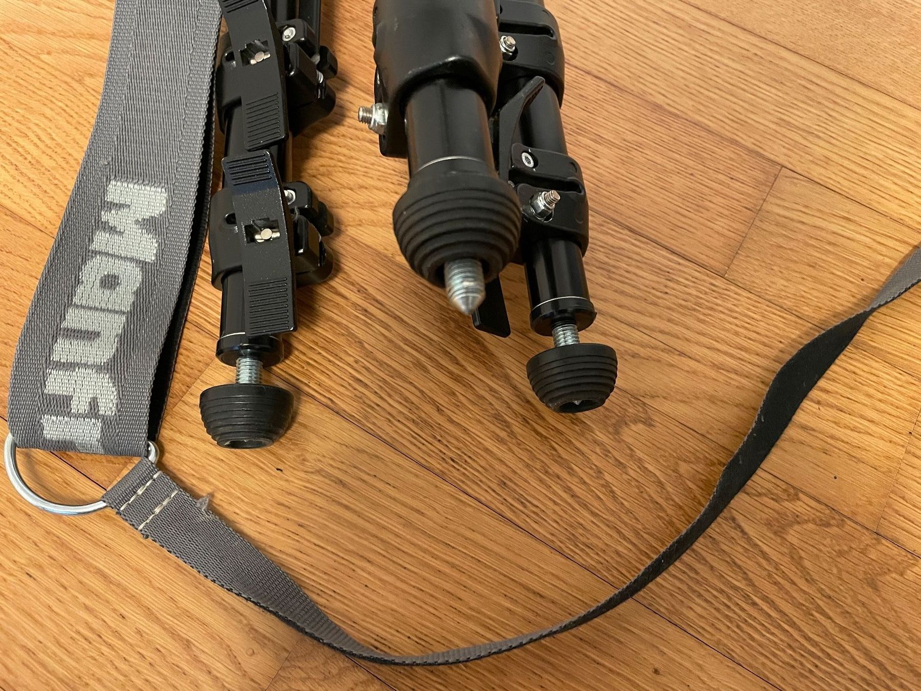 Manfrotto Trépieds & Accessoires: Stativ mit Kugelkopf – D'occasion à Malters par Matmann 5