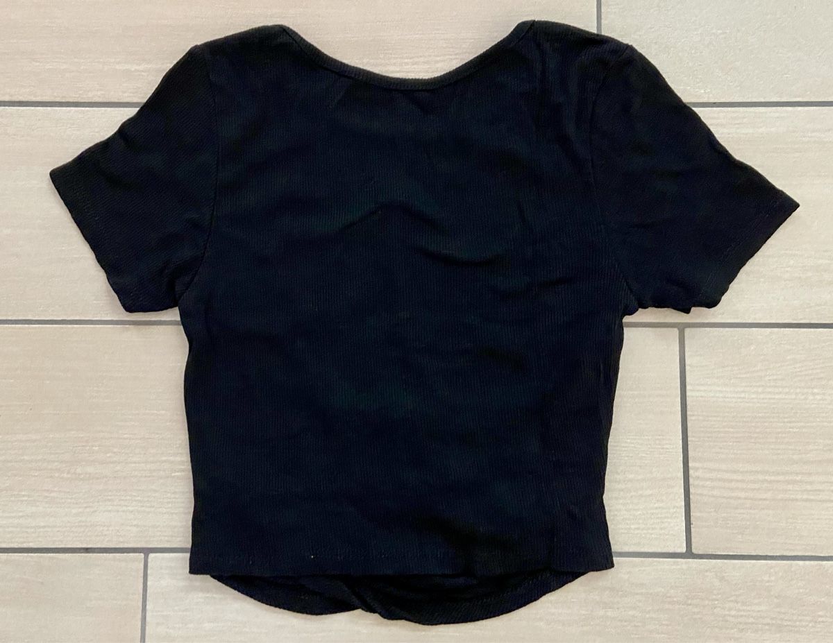 T-Shirts: Crop top noir, S – Neu (gemäss Beschreibung) aus Moutier von chicboutique 1