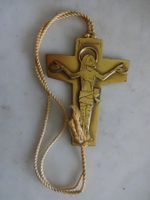 Kleines Metall Kreuz Kruzifix