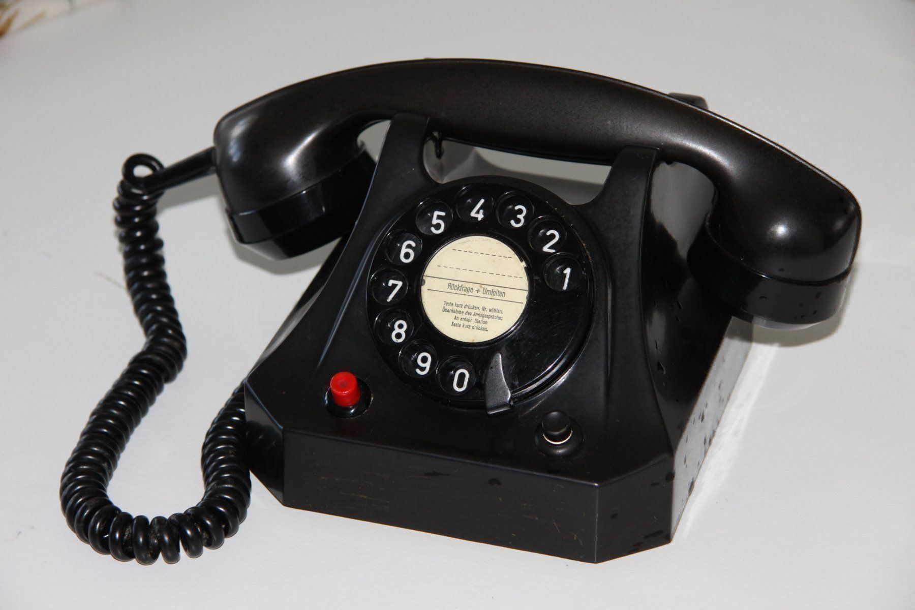 Telefoni: Telefon Mod. 50 mit Umschalt- + Steuert. – Usato da Baar venduto da ben_vrx8