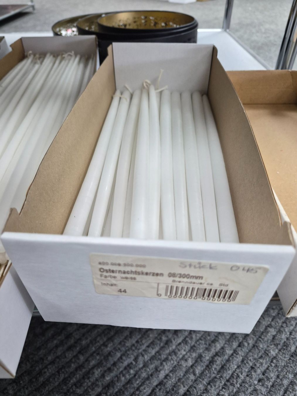 Candele: 446 Posten Kerzen aus Liquidation – Nuovo (secondo la descrizione) da Derendingen venduto da Meisterstuecke 2