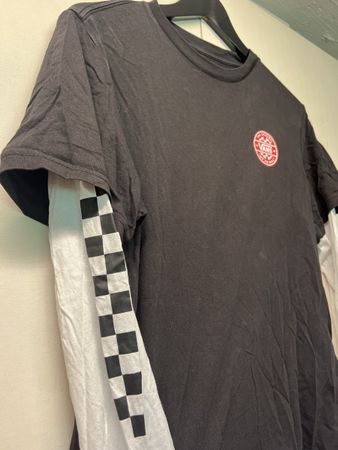 Vans T-Shirt schwarz rot Grösse L guter Zustand