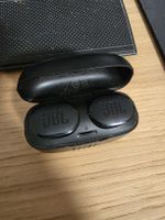 Écouteurs sans fil JBL noir avec boîtier état usagé