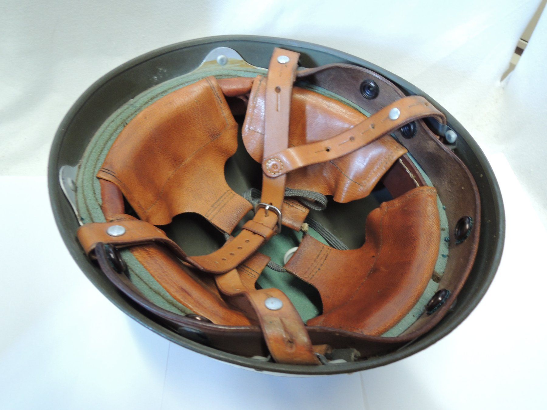 Schweizer Armee Uniformen: Schweizer Militärpolizei-Stahlhelm Grösse einstellbar – Gebraucht aus Uznach von Othmar52 3