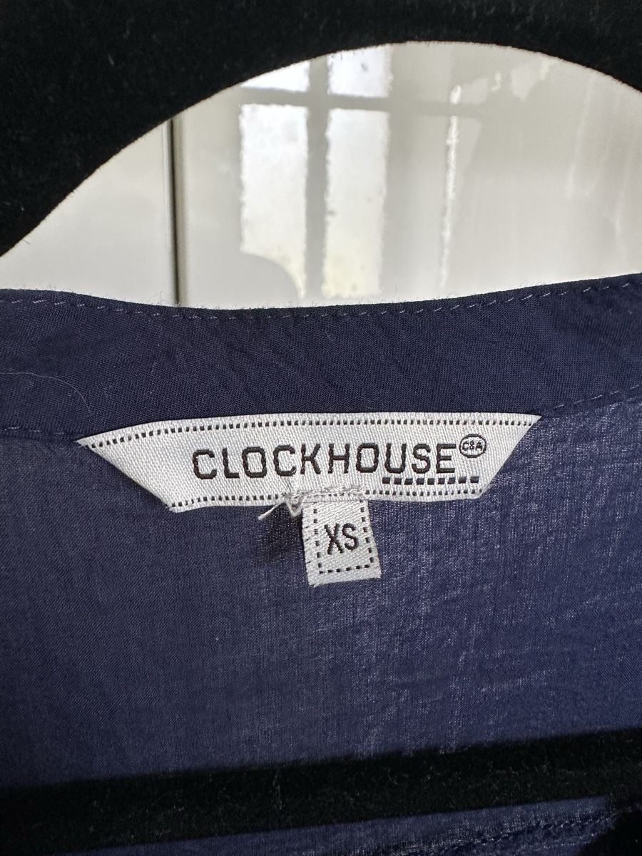 C&A Chemisiers: Clockhouse Bluse dunkelblau Grösse XS – D'occasion à Péry par jasiii03 1