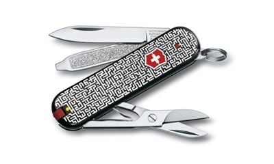 Victorinox Coltelli tascabile: Victorinox Classic Limited Edition 2012 Labyrinth – Nuovo (secondo la descrizione) da St. Margrethen SG venduto da vista23 2