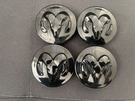 Schwarze Radnabendeckel für Dodge Journey/Fiat Freemont–Set