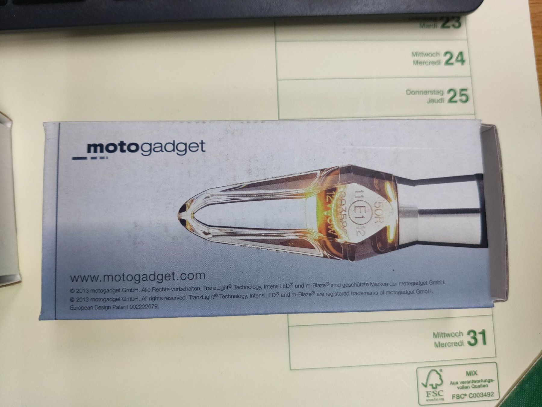 Tutti i ricambio per moto: LED-Blinker M-Blaze von Moto Gadget – Nuovo e nell'imballaggio originale da Worb venduto da peugeot85