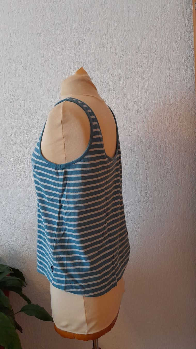 Superdry Top: Top gestreift von Superdry – Nuovo (secondo la descrizione) da Innerthal venduto da System_of_a_down 2