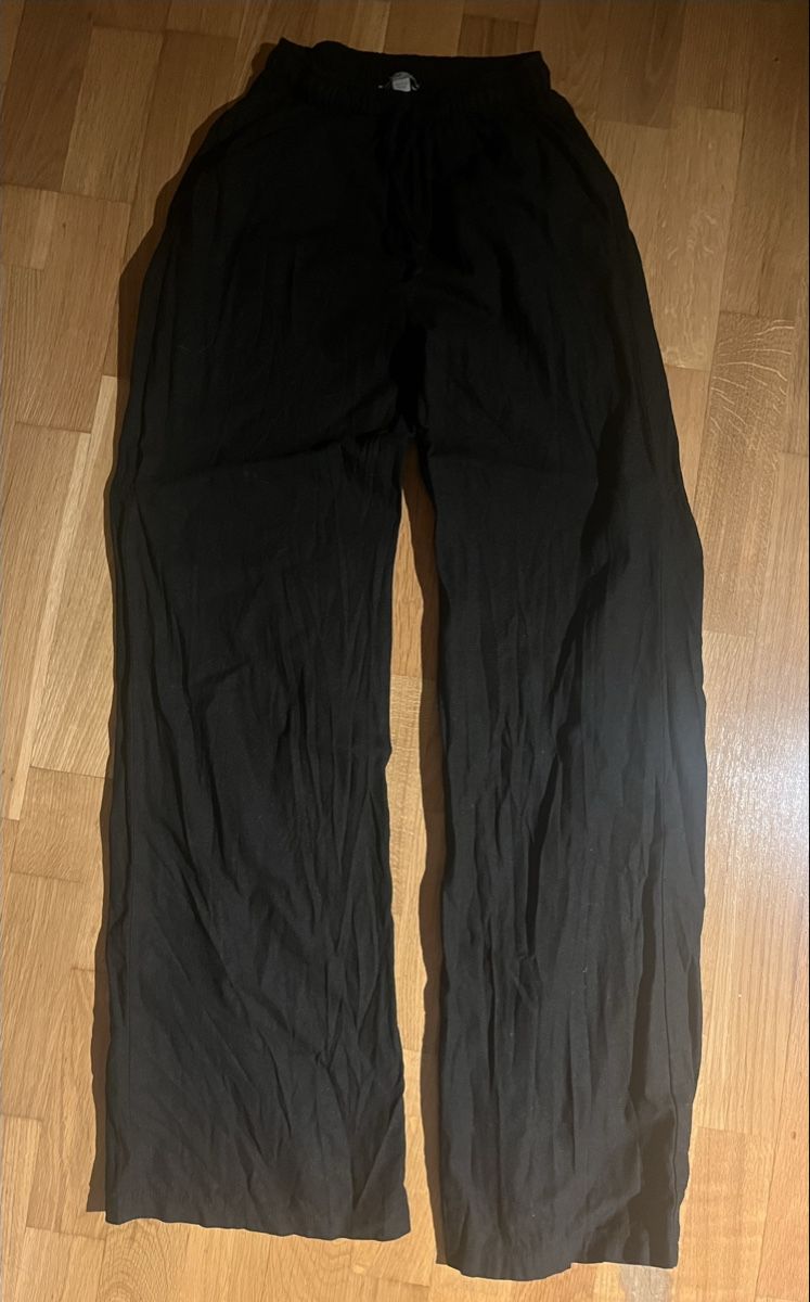 Hosen: Stoffhose von Subdued – Neu (gemäss Beschreibung) aus Ennenda von mir_bx27