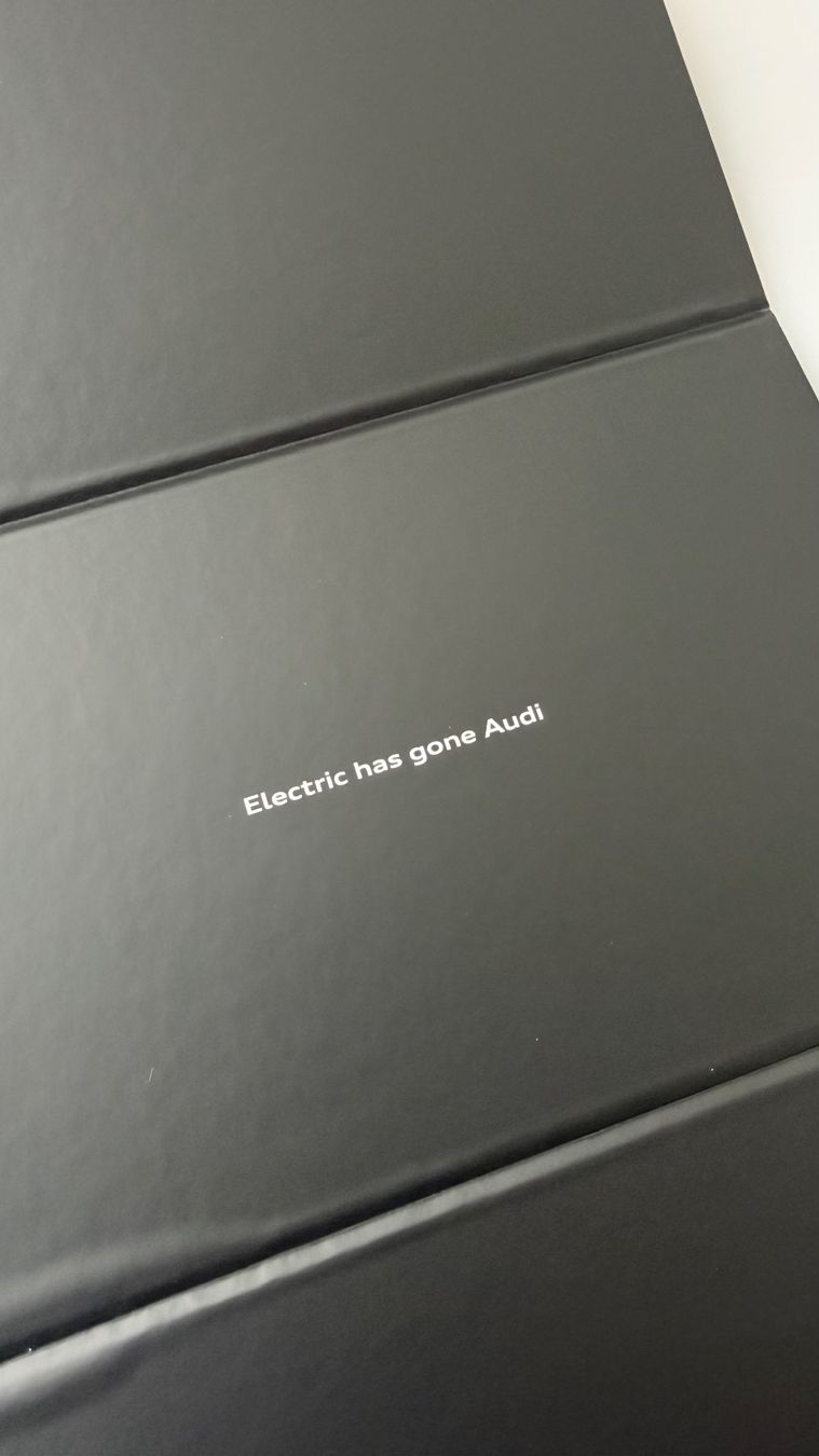 Lampes: Lampe mit Audi-Logo – Neuf (Voir description) à Jonen par BMWE369 4