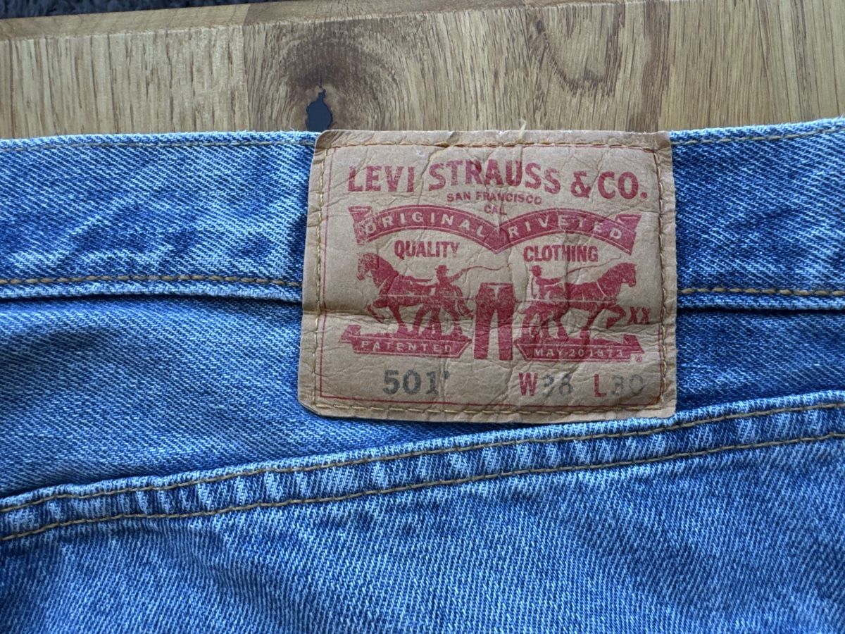 Levi's Jeans: Levis Jeans 501 W36 L30 – Gebraucht aus Solothurn von roc_656j 2
