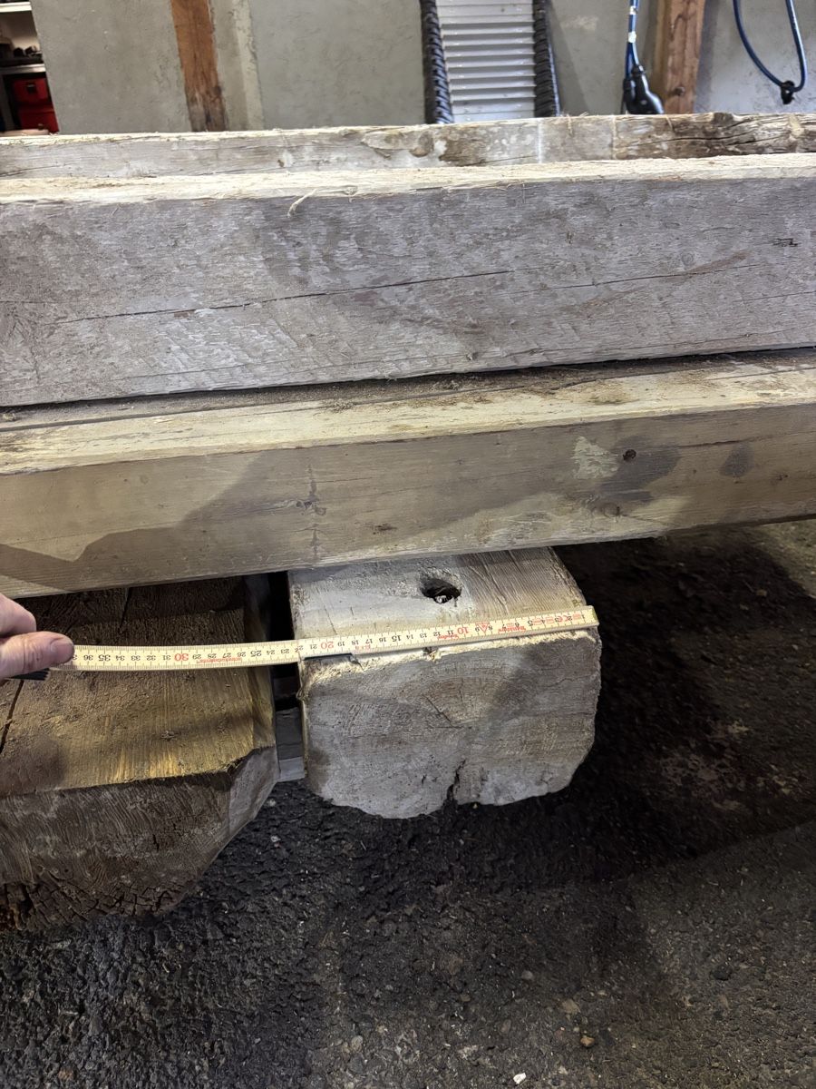 Articoli in legno: Altholz balken – Usato da Turbenthal venduto da inf_77rq 1