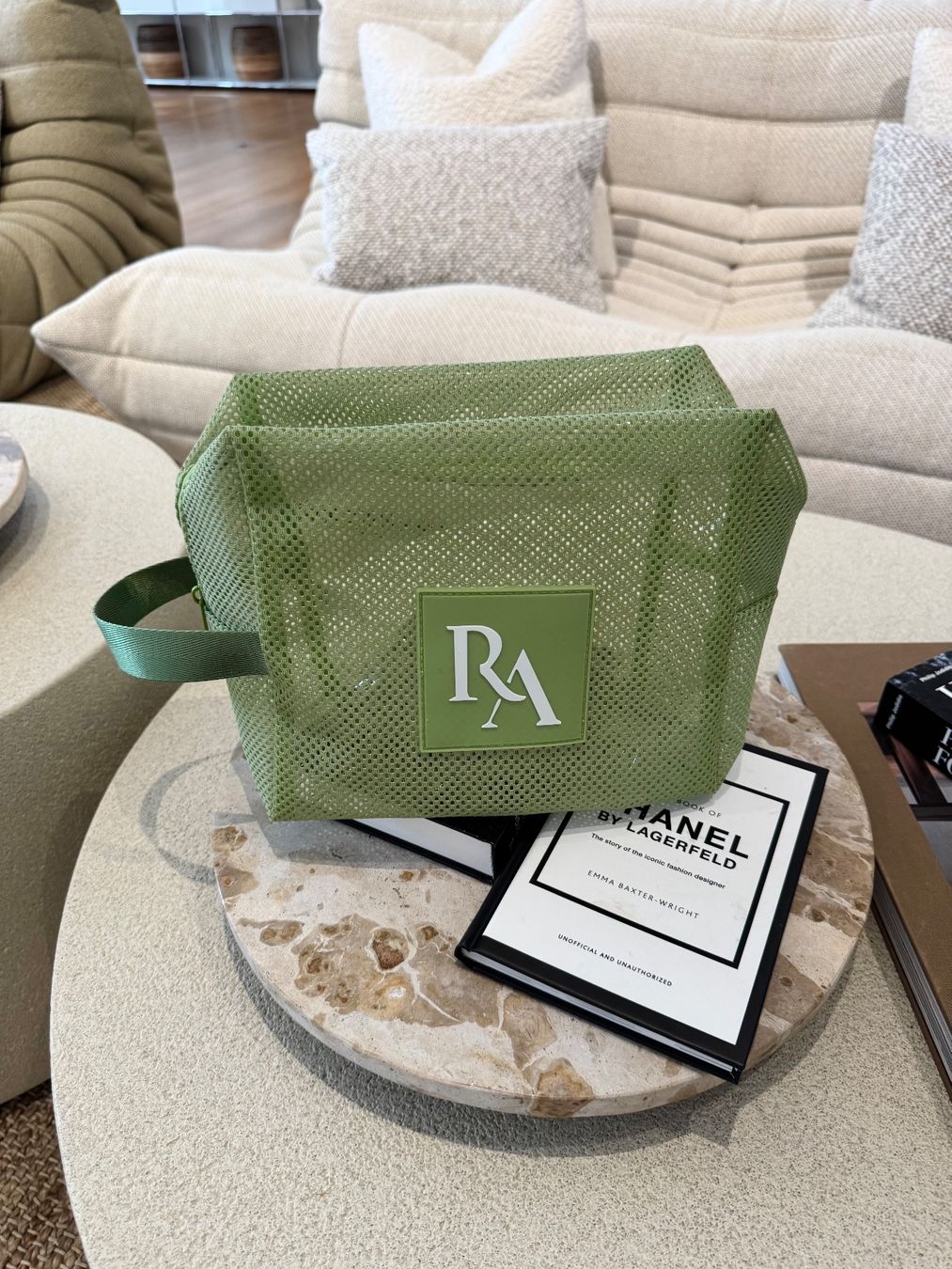 Sacs: RA CLOSET POUCH – Neuf avec emballage d'origine à Schwyz par bofb