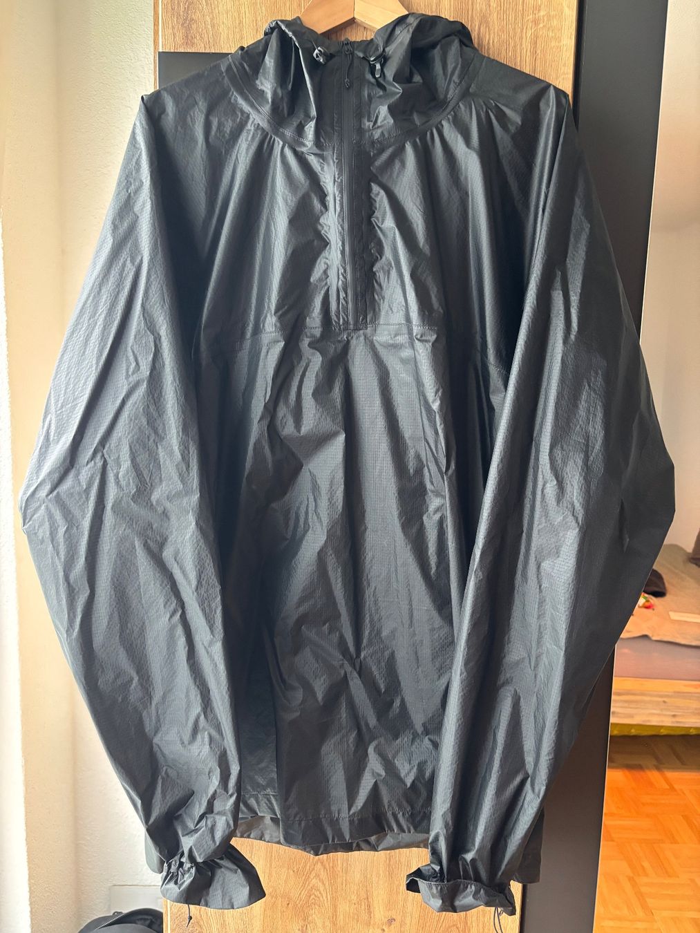 Giacche: Rock Front Rain Hoody Grösse M – Nuovo (secondo la descrizione) da Bern venduto da geo_25sn 1