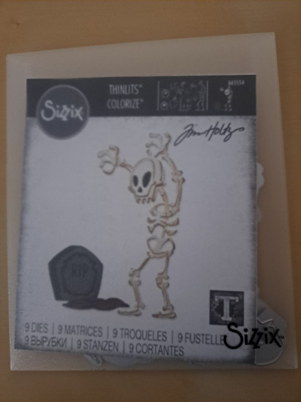 Sizzix Bastelsets: Sizzix Thinlits Stanzen Set Halloween Collection  – Gebraucht aus Riehen von maggeldiwuam