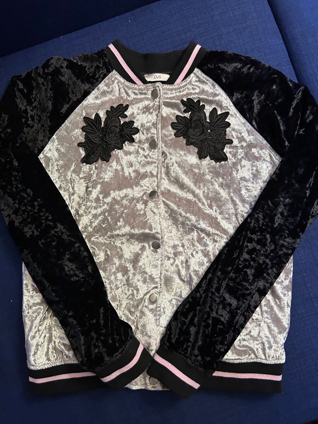 Jacken: Velour bomber jacket – Gebraucht aus Biel/Bienne von zit_v5yc