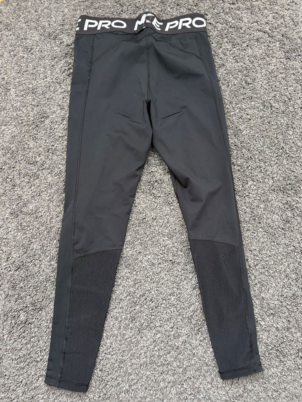 Nike Leggings: Nike Pro Sportleggins – Usato da Rain venduto da Rasala3 1