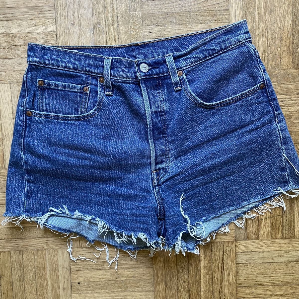 Levi's Jeans: Levi's Jeans Shorts, Gr. 30 – Usato da Bern venduto da den_9zpf