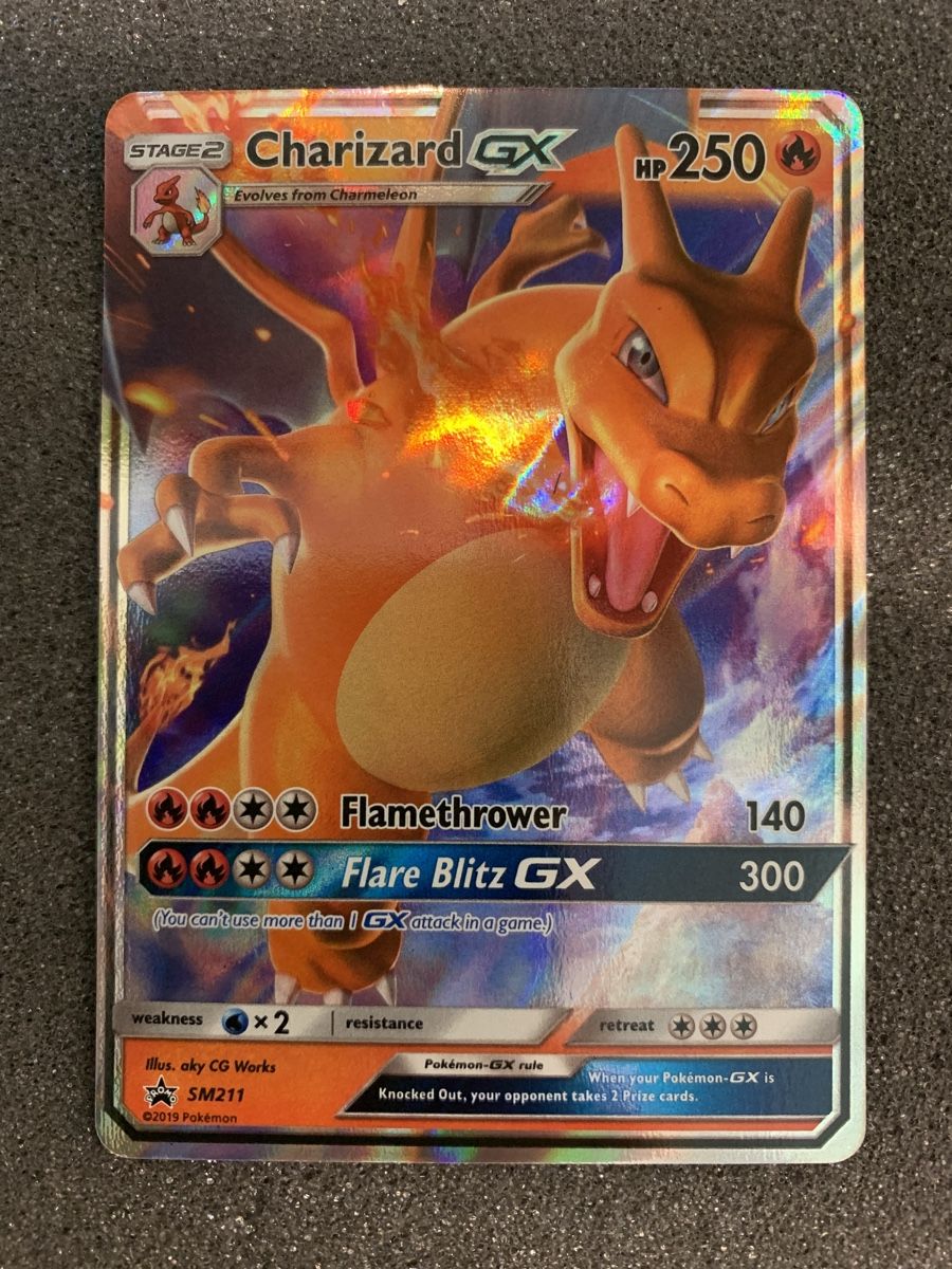 Pokémon Carte collezionabili: Charizard GX SM211 – Usato da Bironico venduto da ars_z6lb 7