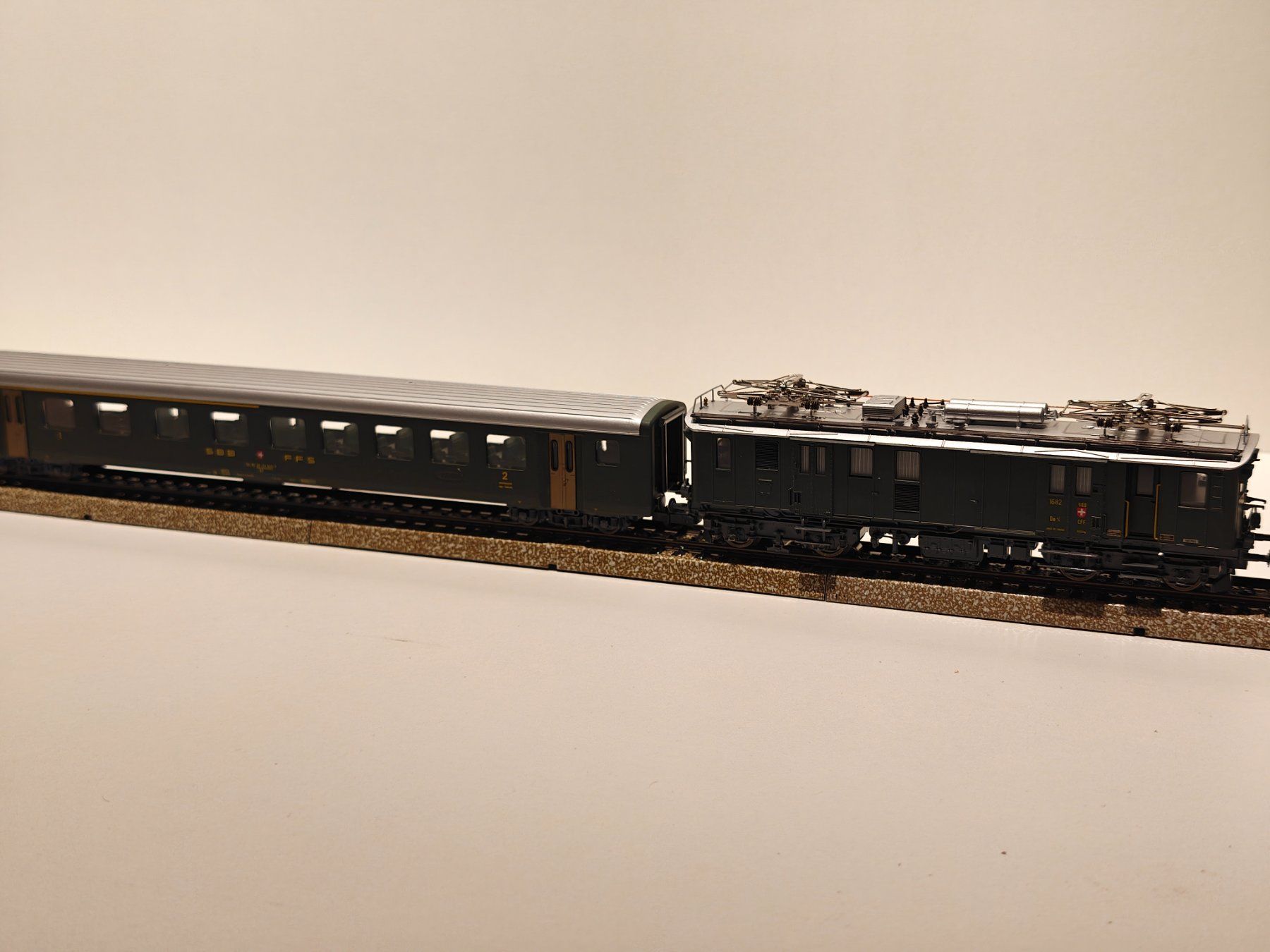 Roco Modelleisenbahnen: Roco 43920 Zugset – Gebraucht aus Braunau von Homersimpson 2