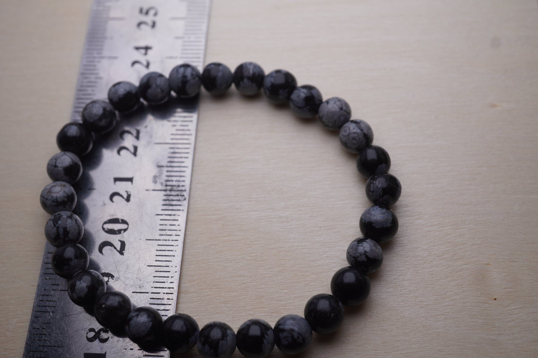 Minerali & Pietre curative: Schneeflocken Obsidian  Armband      Ab 1.- – Nuovo e nell'imballaggio originale da Eschenbach SG venduto da topstone 2